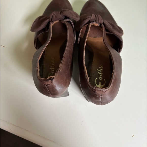 Earthies Brown Leather Bow wedges size 7 - Picture 4 of 8